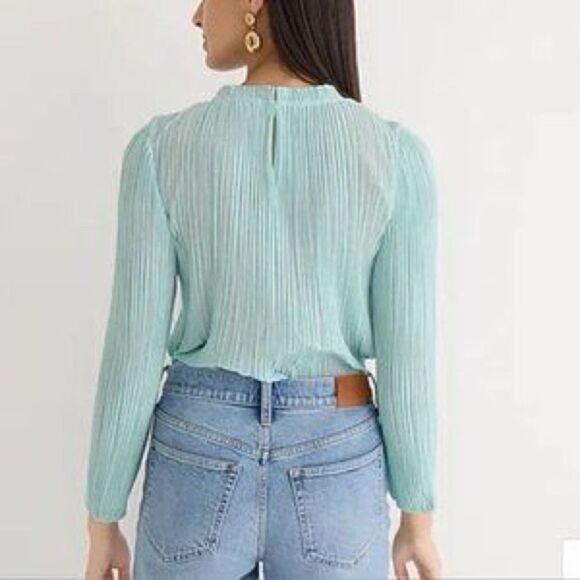 J Crew Crinkle Chiffon V Detail Top NWT - Picture 4 of 8